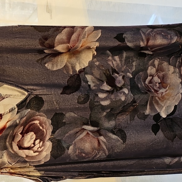 Johnny Was Floral Tank Top - Black and Cream - Picture 5 of 5